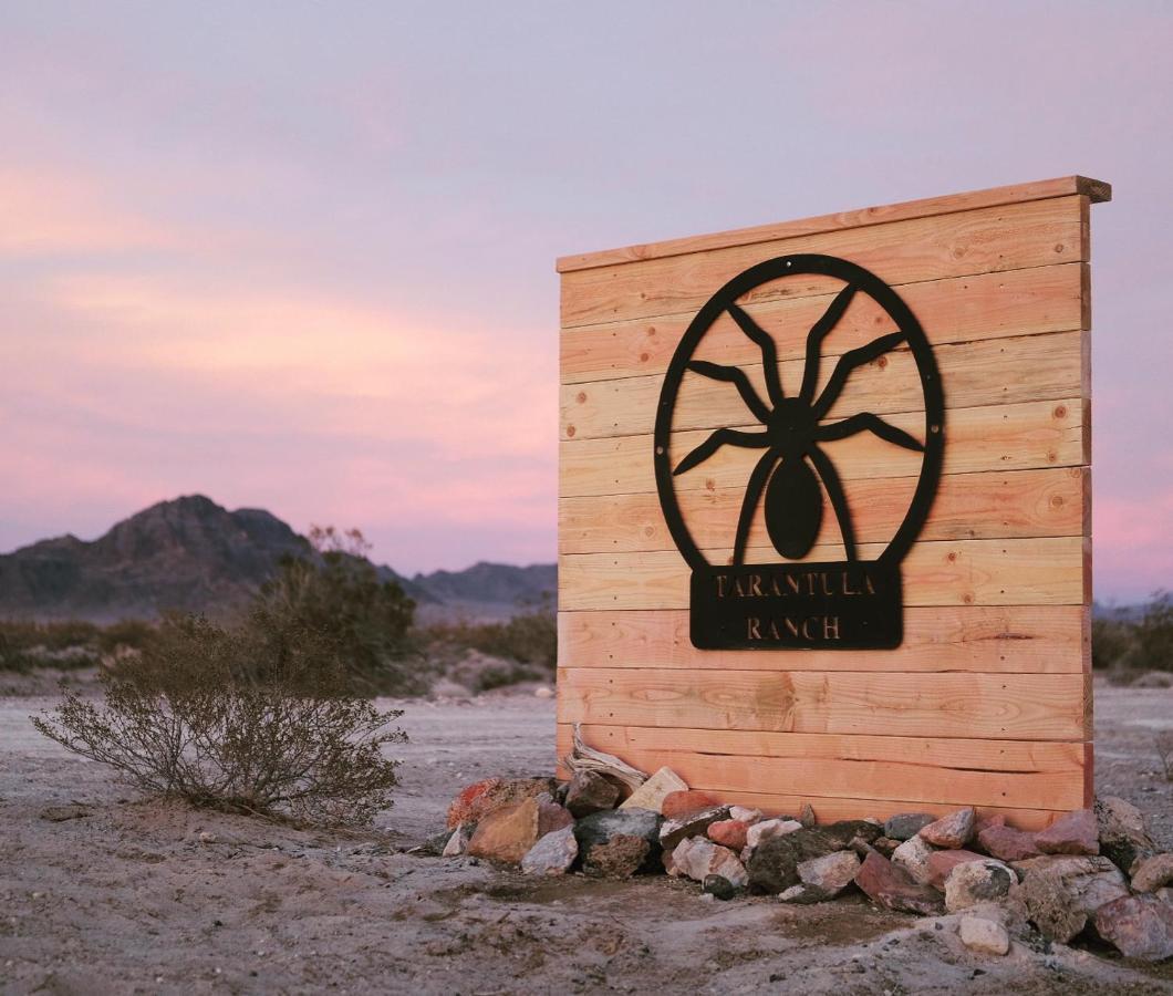 Tarantula Ranch Campground & Vineyard Near Death Valley National Park 아마르고사 밸리 외부 사진