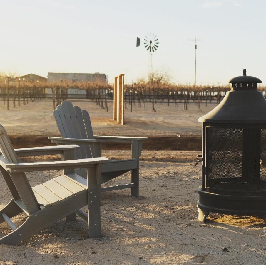 Tarantula Ranch Campground & Vineyard Near Death Valley National Park 아마르고사 밸리 외부 사진